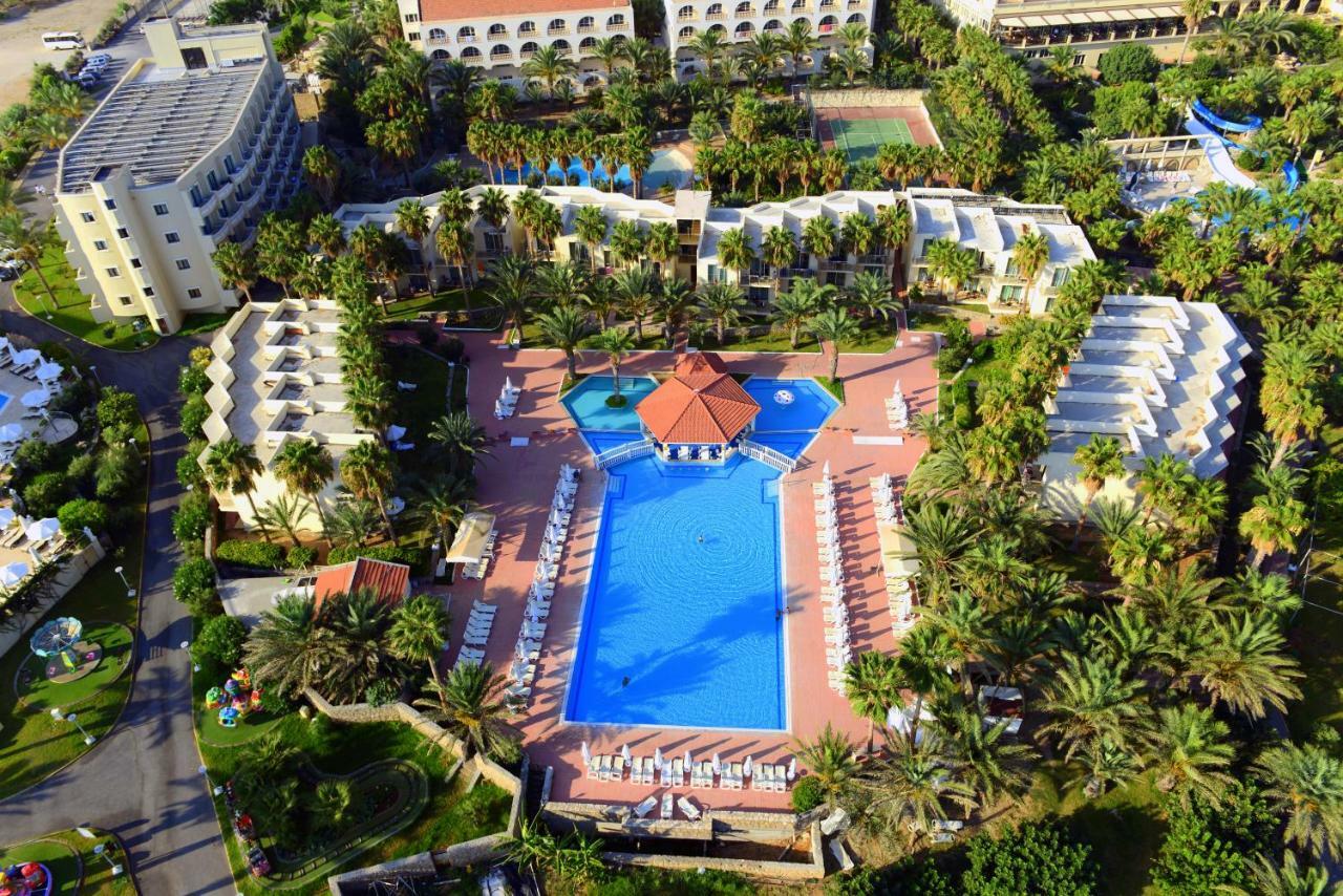 Oscar Beachfront Resort & Spa & Casino Kyrenia  Exterior foto